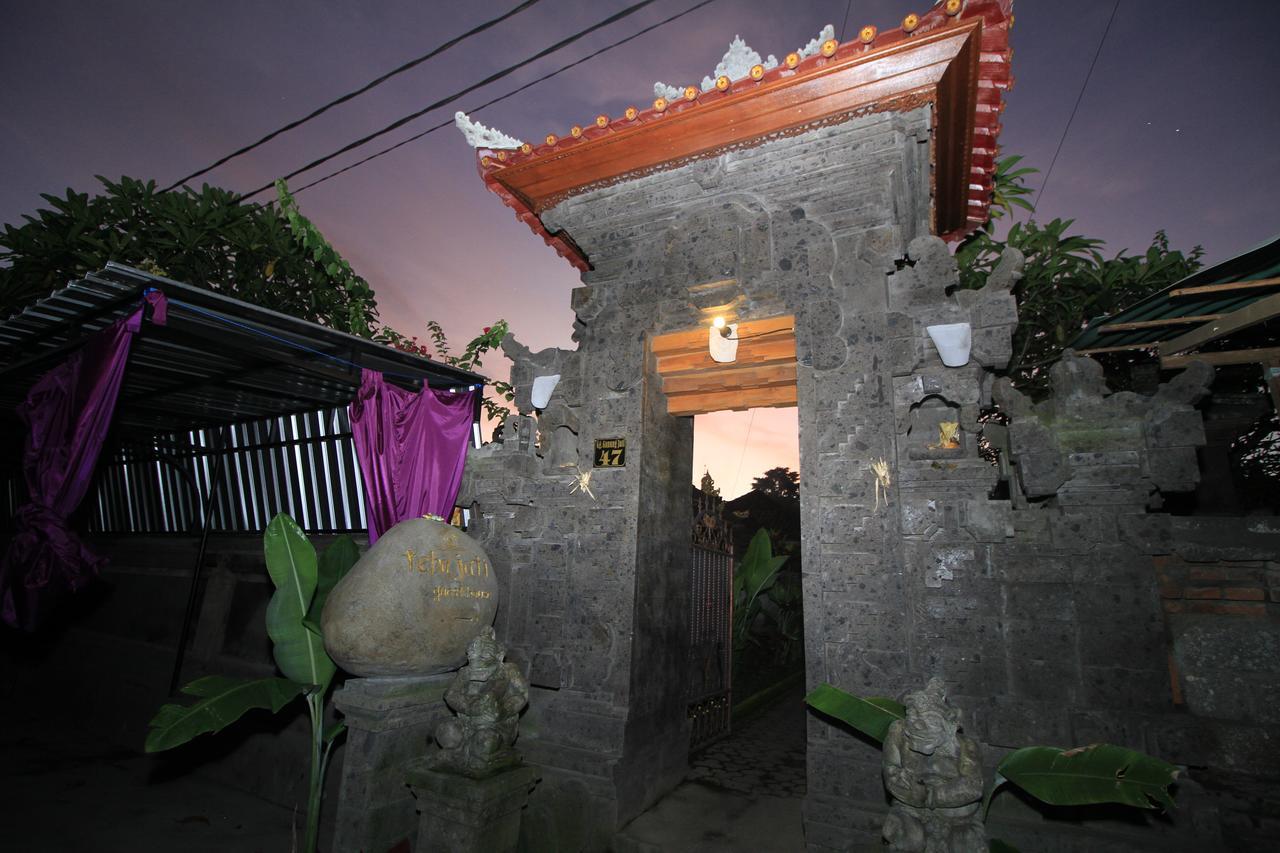 Teba Jati Guest House Ubud  Exterior photo